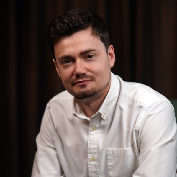 Denis Roman