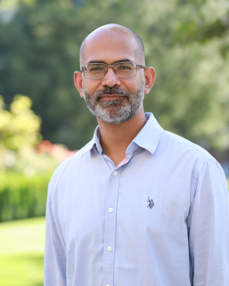 Dr. Mandeep Singh, Senior Lecturer in Law