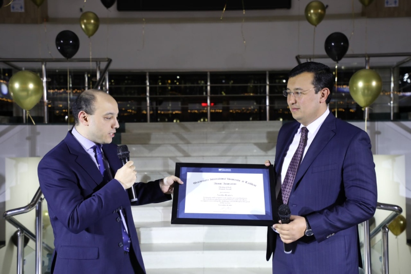 WIUT Distinguished Alumni Award!