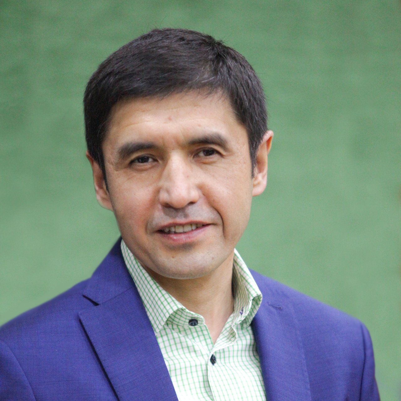 Dr Komiljon Karimov